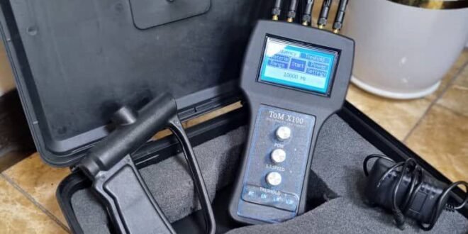 ردیاب تام ایکس 100 09909061300